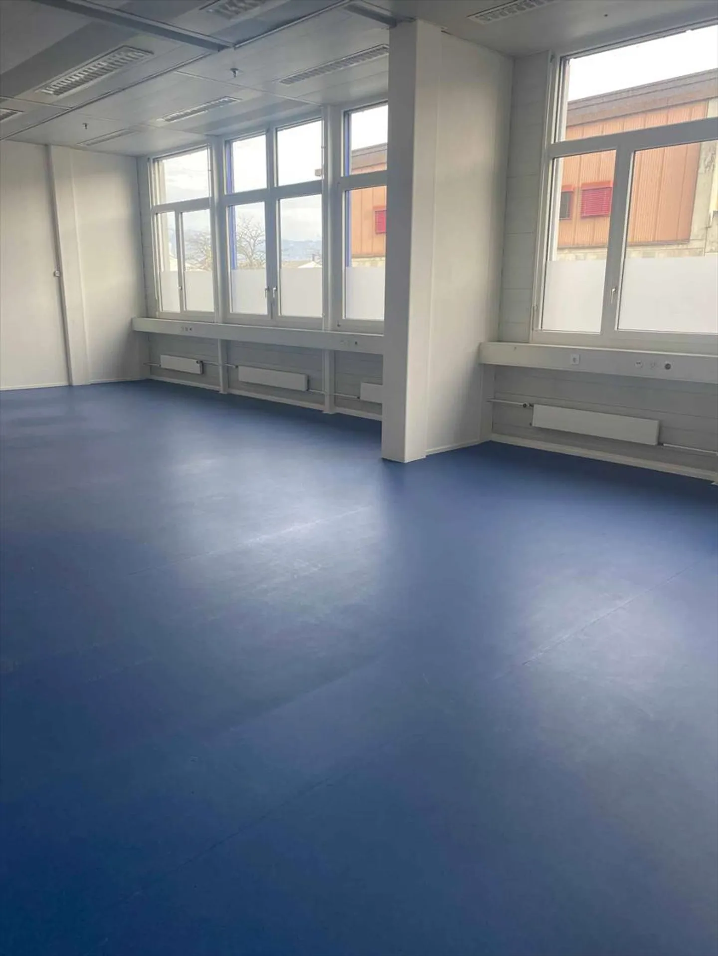 Industrie 1 pièce - Photo 4 sur 4