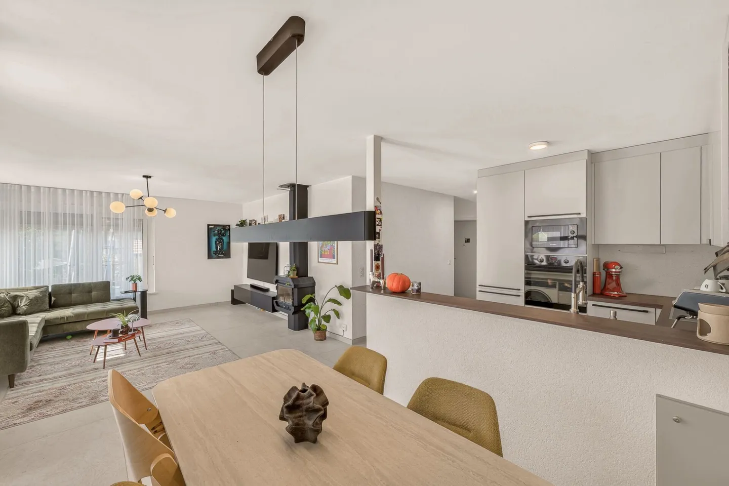 Apartment with garden in Promasens - Photo 3 of 6