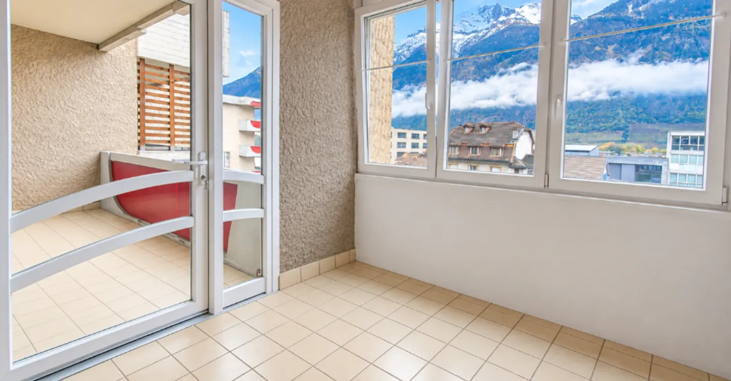 RENOVE - spacieux 4.5 pces au centre du village avec 2x places de parc - Photo 9 sur 10