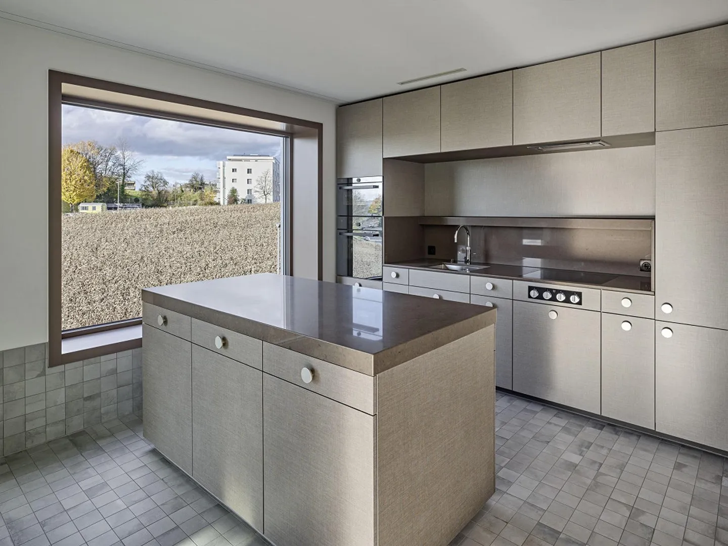 Appartement moderne 3.5 pièces à Kloten-Milan - Photo 1 sur 9