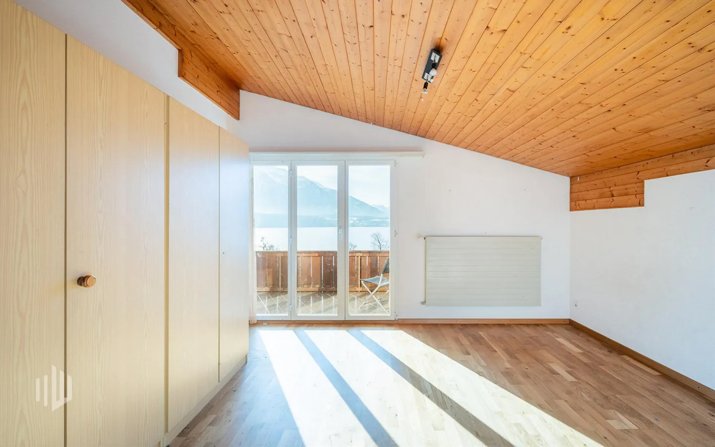 ImmoWyss - 3-Family House with Lake and Niesen View with Holiday Feeling - Photo 4 of 10