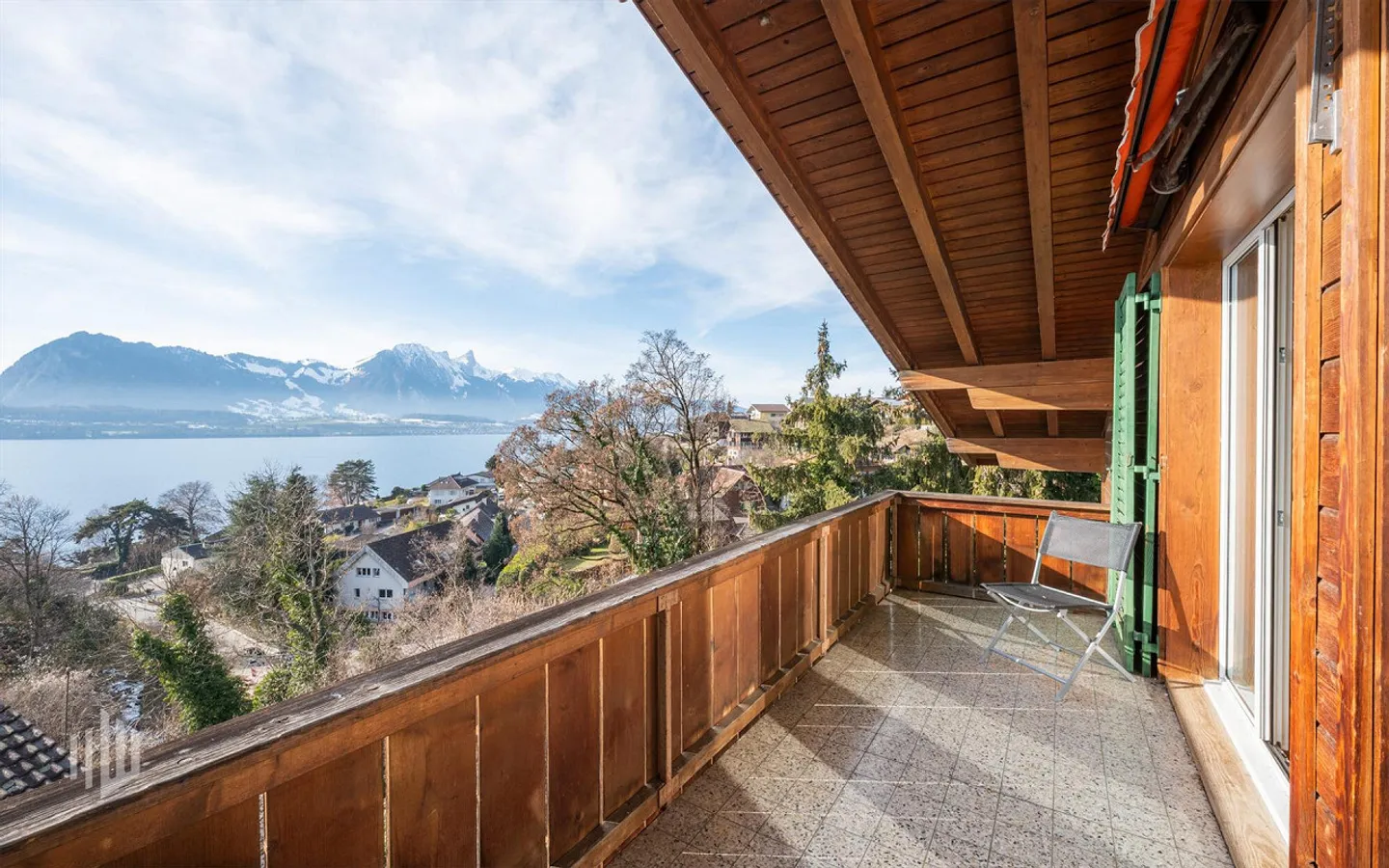 ImmoWyss - 3-Family House with Lake and Niesen View with Holiday Feeling - Photo 5 of 10