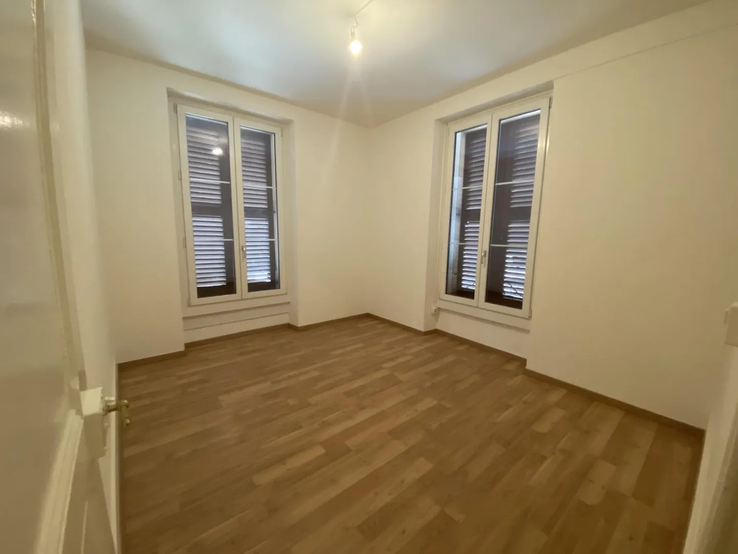 Charming 2-Room Apartment - Photo 2 of 9