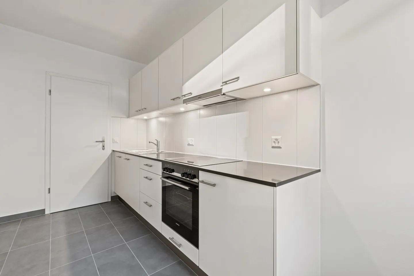 Apartment for rent - Photo 8 of 10