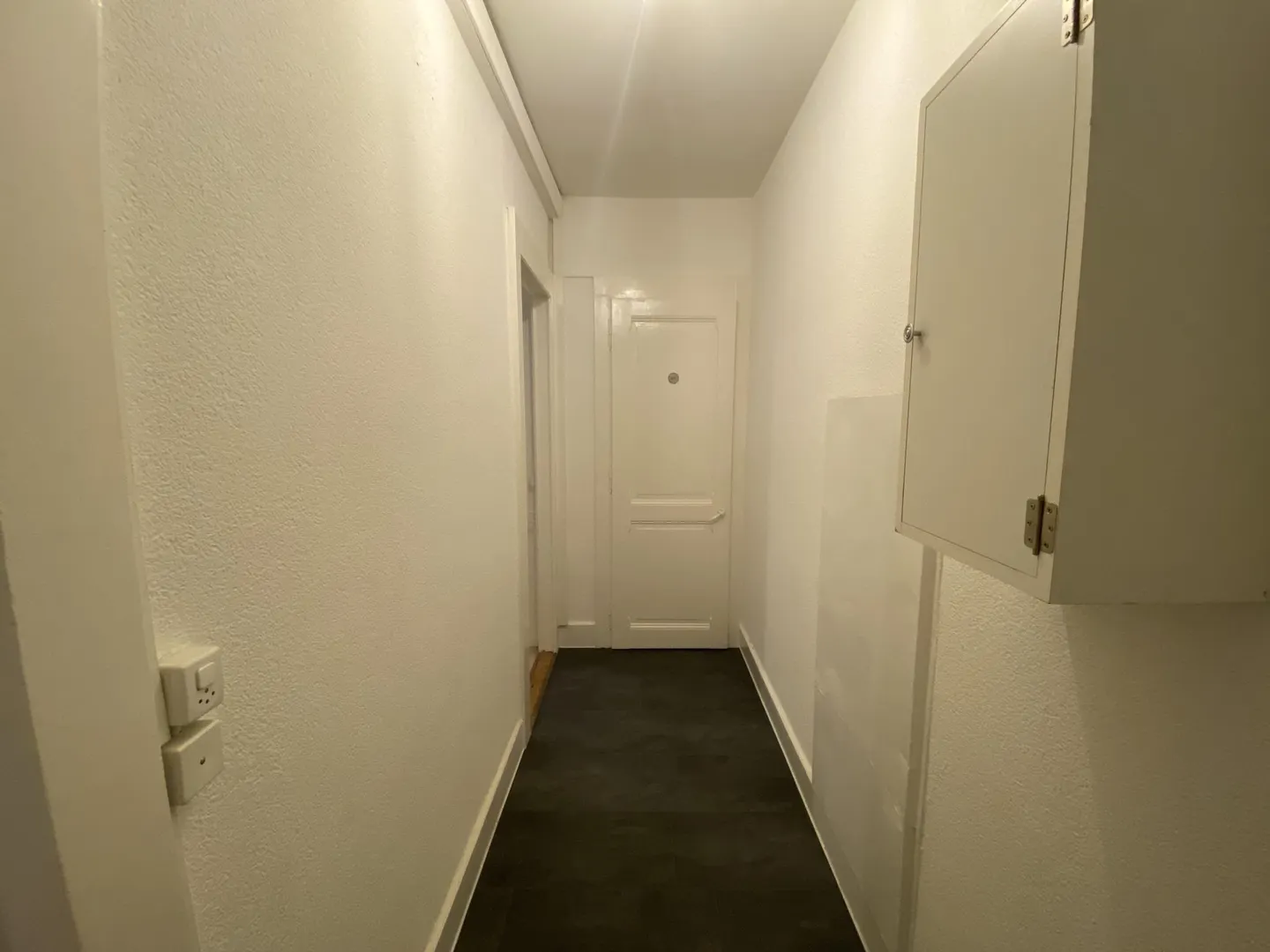 Charming 2-Room Apartment - Photo 5 of 9
