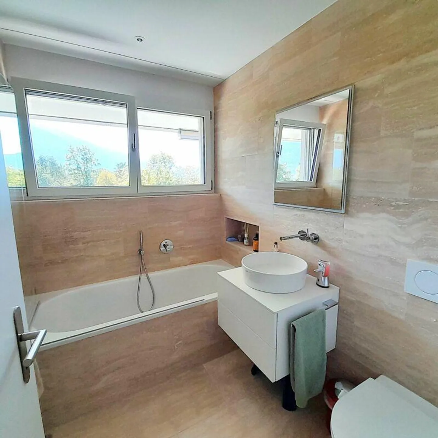 Fabulous duplex penthouse in Locarno - Parcolago Residence - Photo 10 of 12