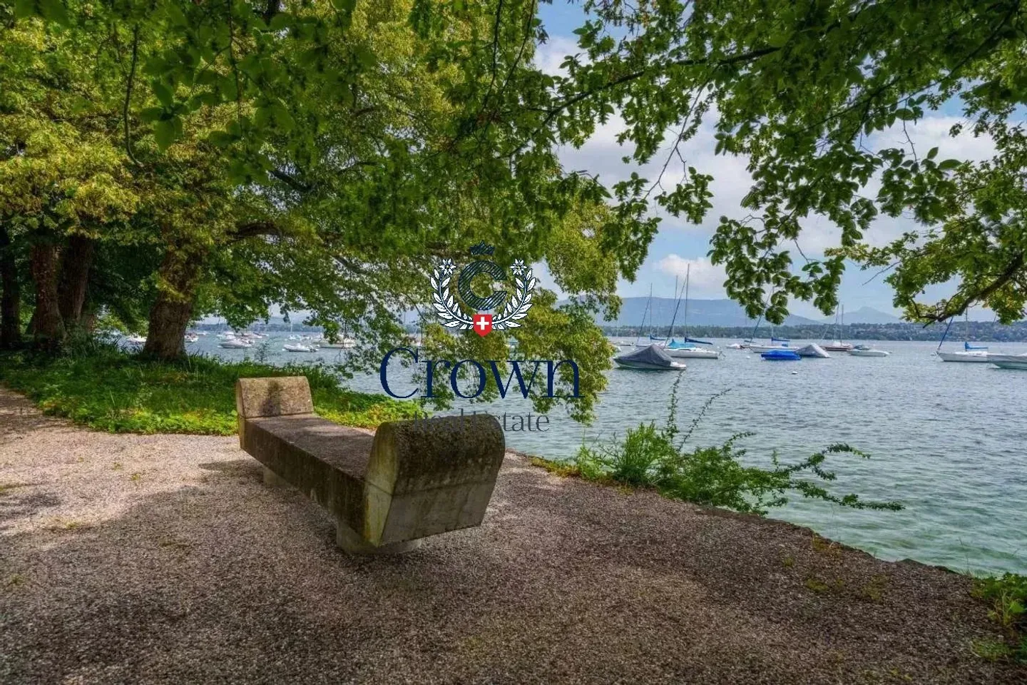 Contemporary Villa by Lake Geneva - Photo 10 of 64