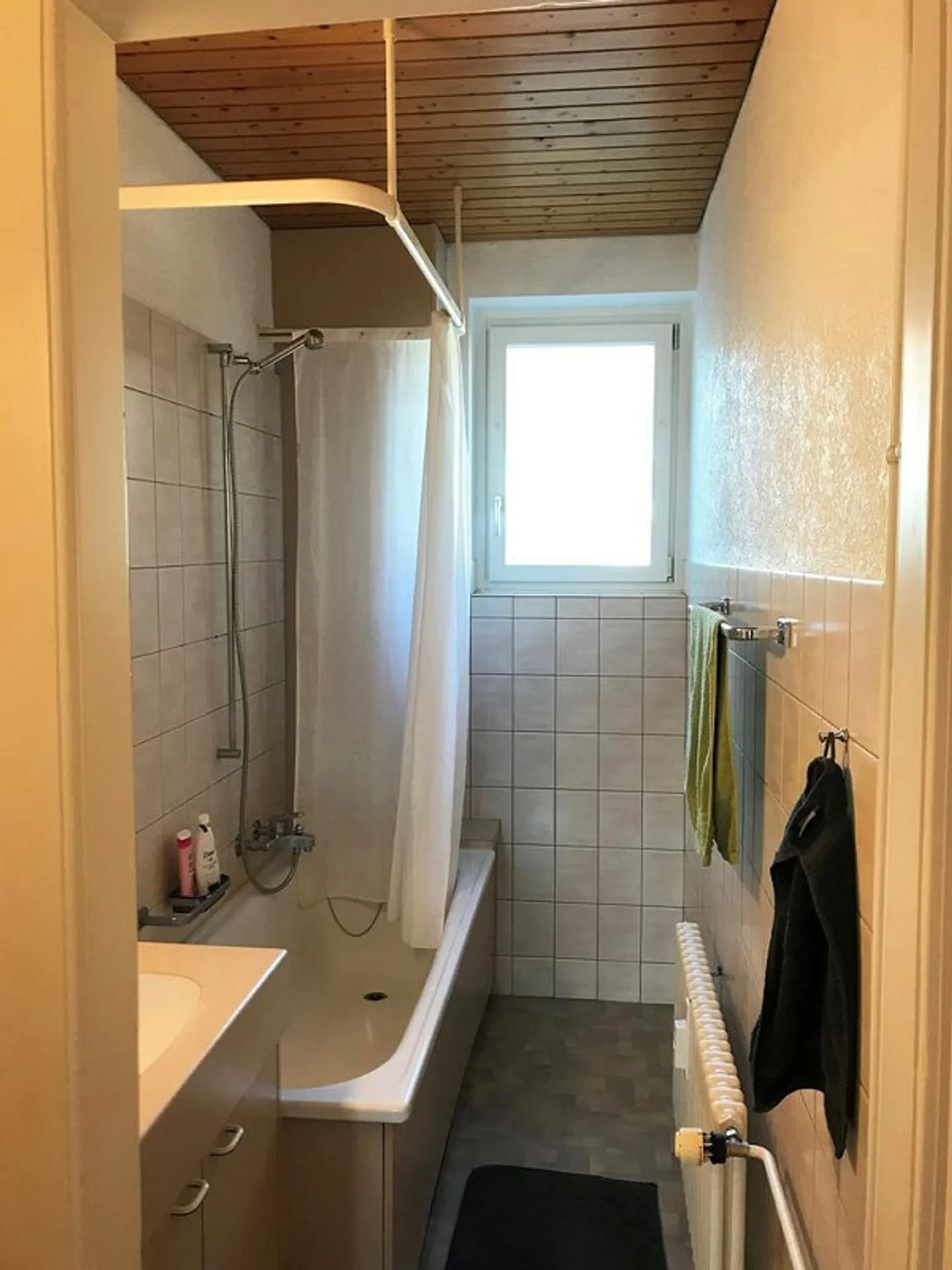 3-Zimmerwohnung in der Nähe Messplatz und Badischer Bahnhof - Photo 3 of 9