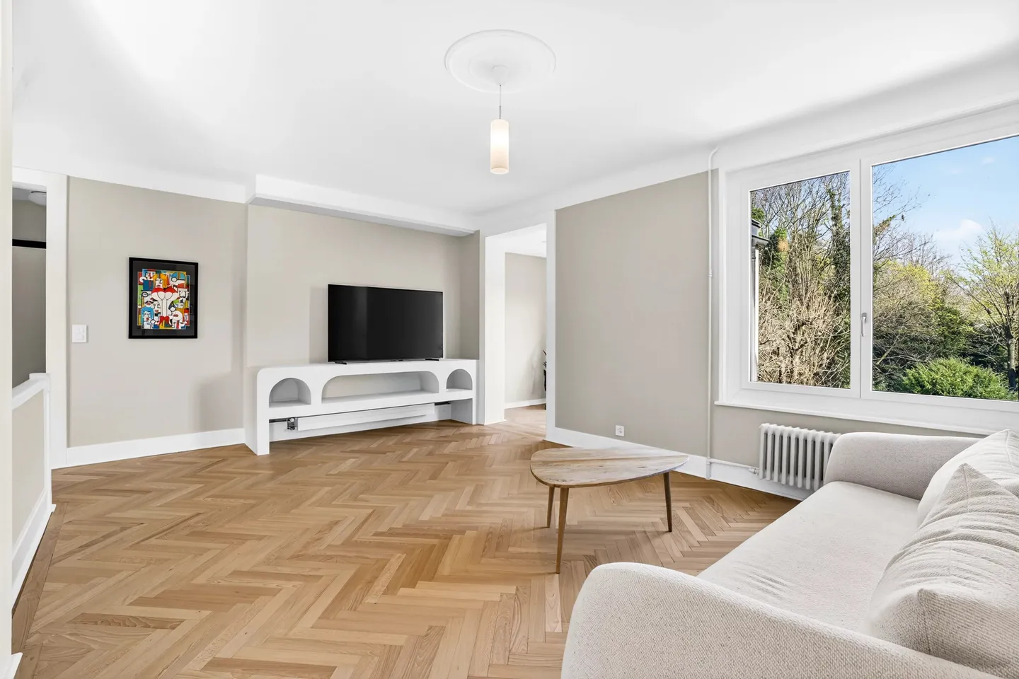 An exceptional residence close the lake - Photo 17 of 24