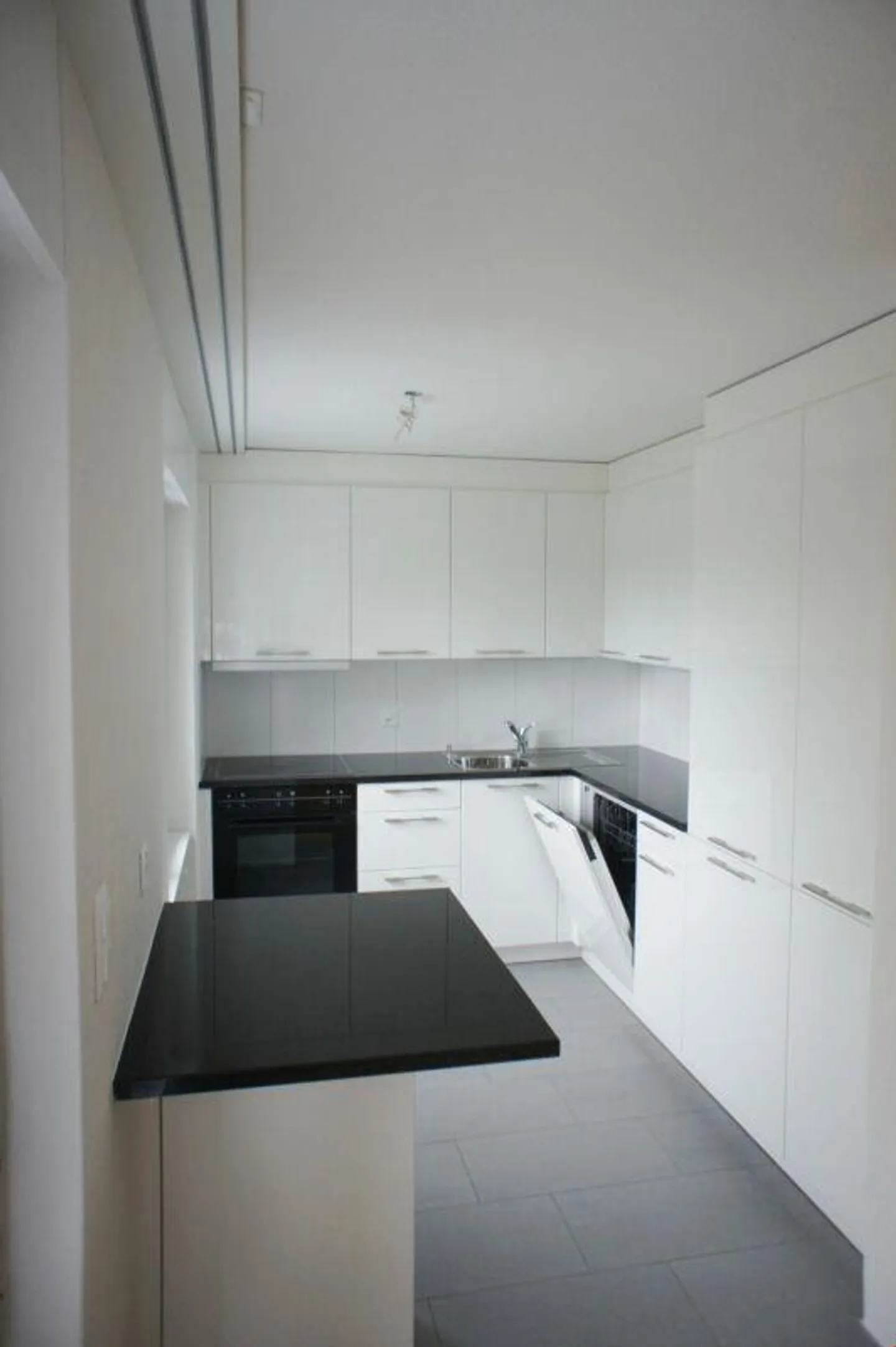 Vie moderne avec vue sur le lac ! - Photo 3 sur 12