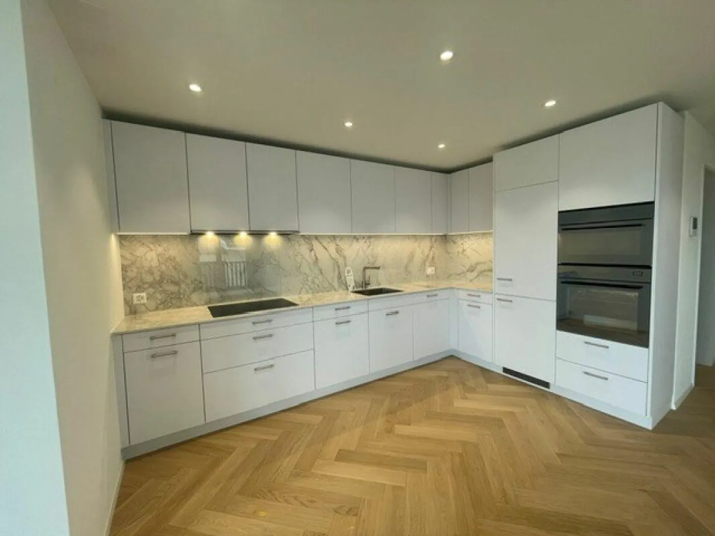 Appartement exclusif de 4,5 pièces avec vue imprenable - Photo 1 sur 6