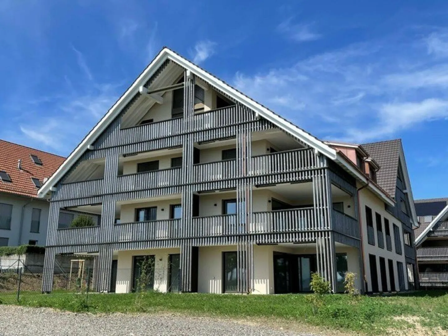 Appartement exclusif de 4,5 pièces avec vue imprenable - Photo 2 sur 6