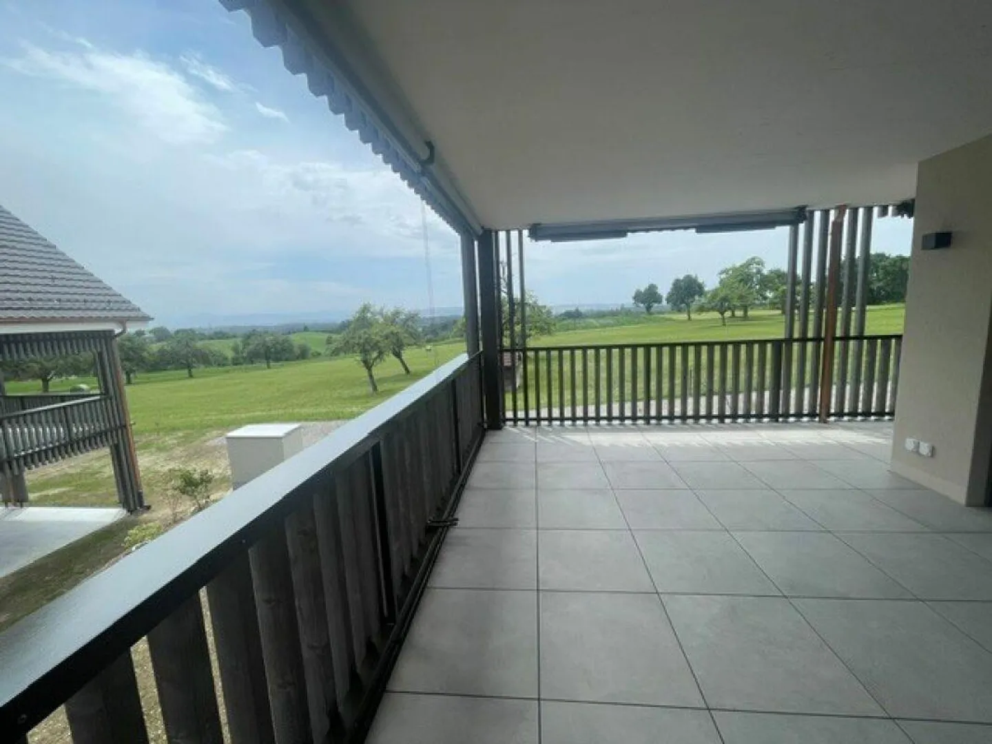 Appartement exclusif de 4,5 pièces avec vue imprenable - Photo 3 sur 6