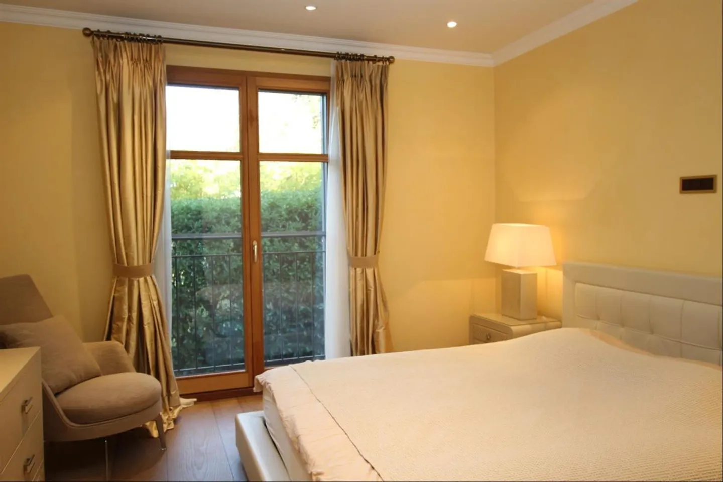 Furnished apartment for rent - Photo 3 of 8