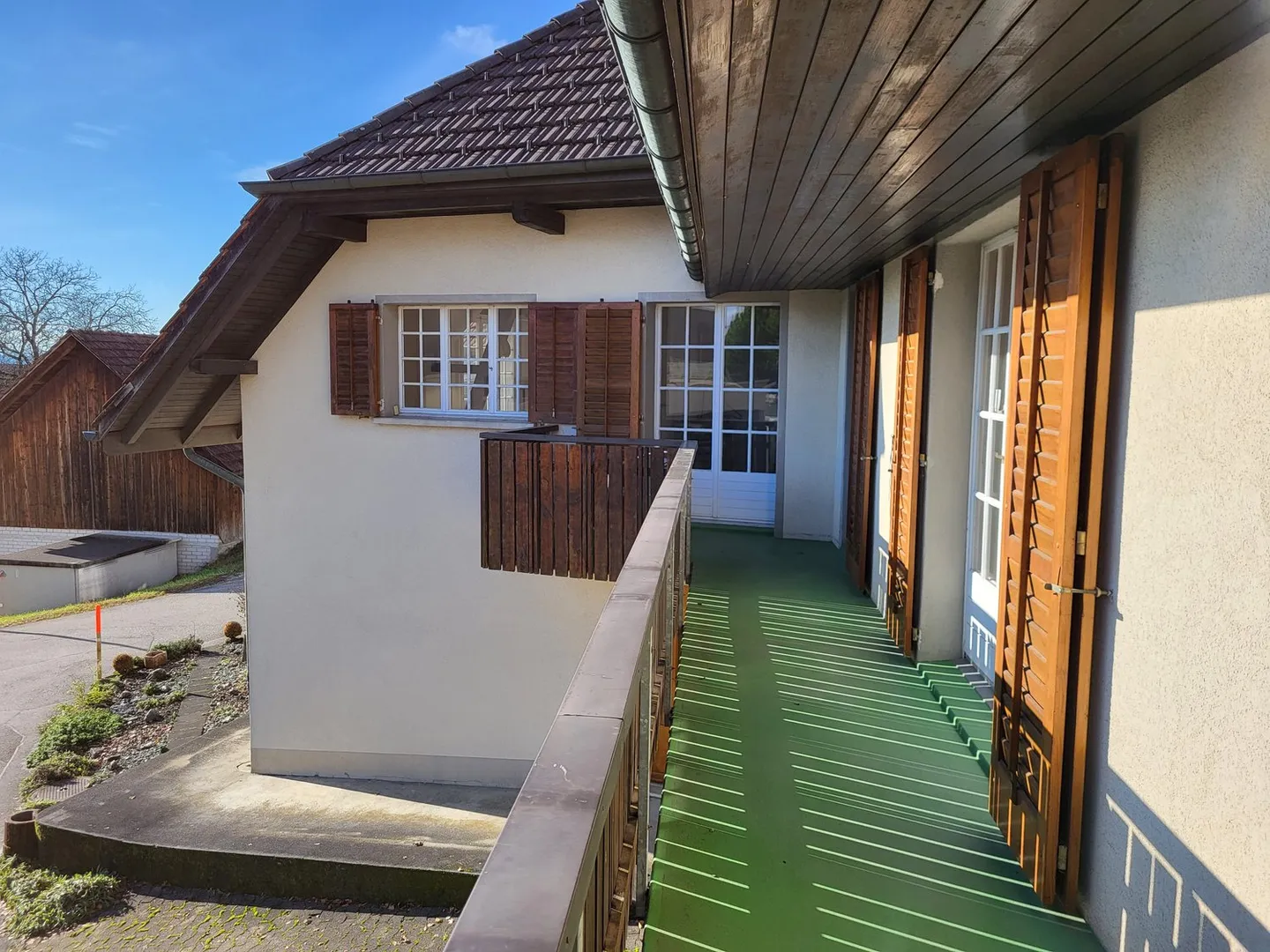 Edificio residenziale con spazi commerciali – La tua nuova sede per vivere e lavorare - Foto 6 di 17