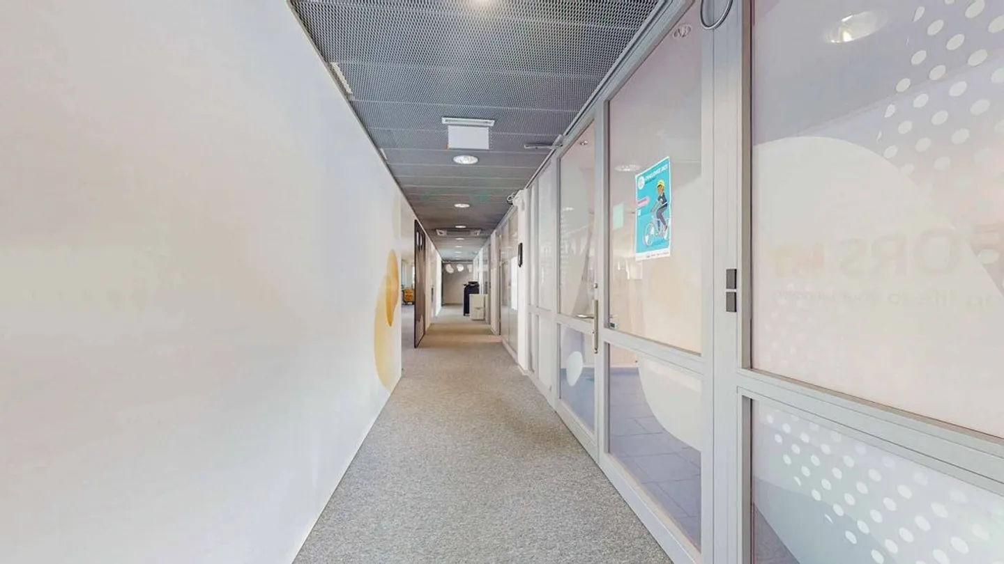 Modernes Büro in ruhiger Lage - Foto 7 von 8