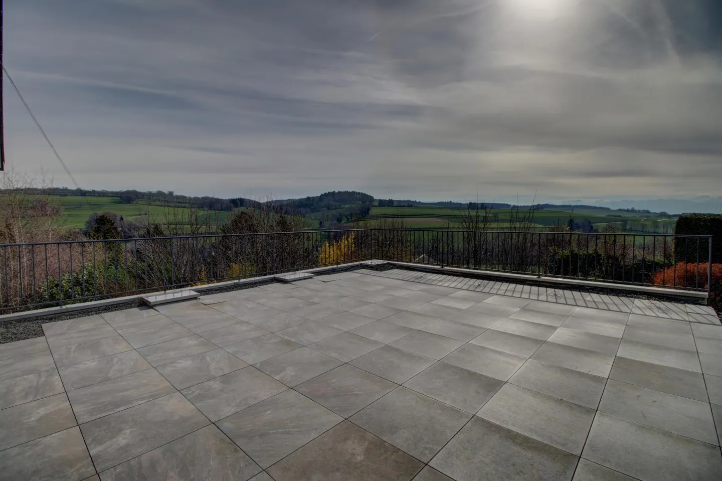 Geräumige Villa mit moderner Renovierung - Foto 5 von 7