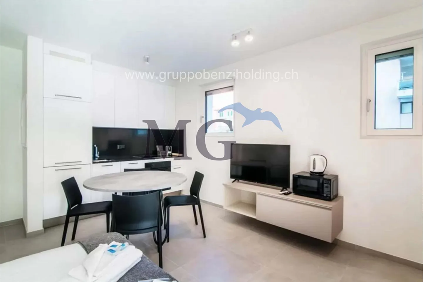 Furnished new construction apartment with private garden - Photo 15 of 20