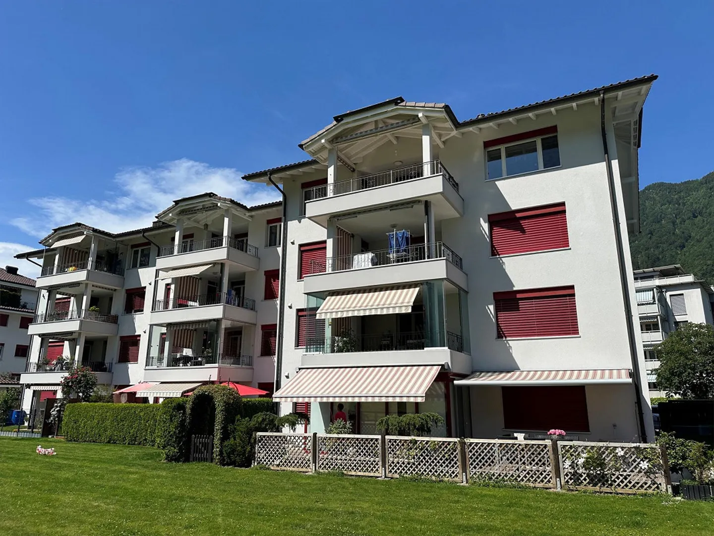 Appartement moderne de 5,5 pièces à vendre - Photo 1 sur 18
