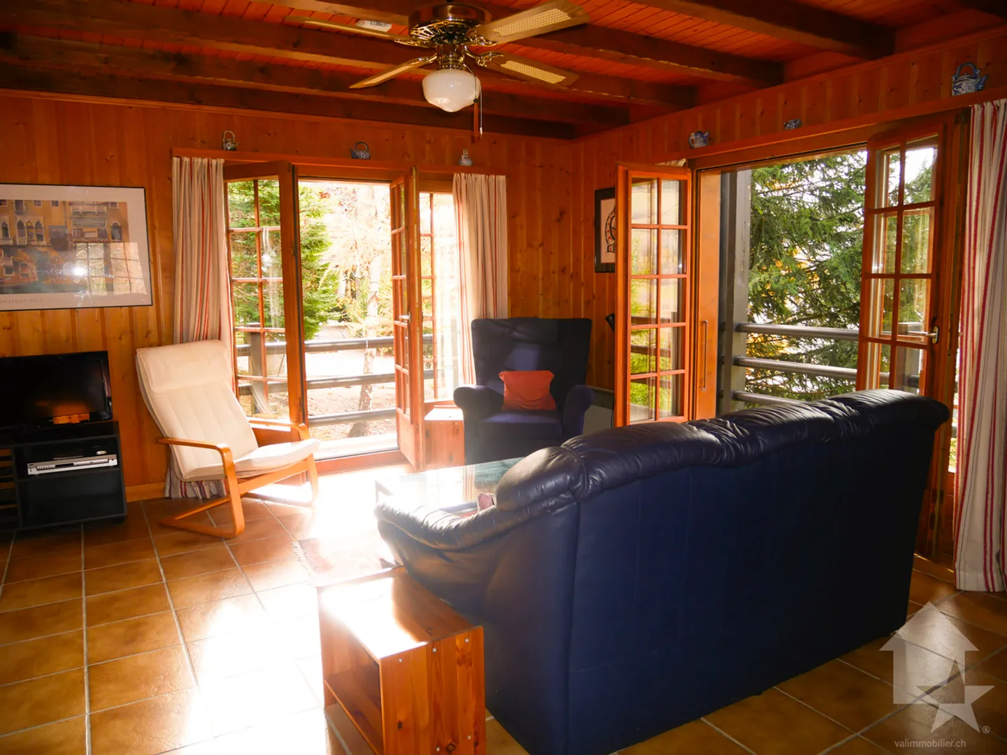 Spacious chalet in Maligue, less than 15 minutes from Châble! - Photo 7 of 13
