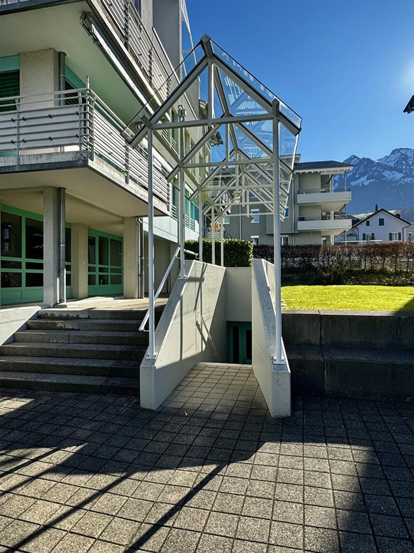 Central 4.5-room apartment with parking space in Kerns (rented) - Photo 8 of 12