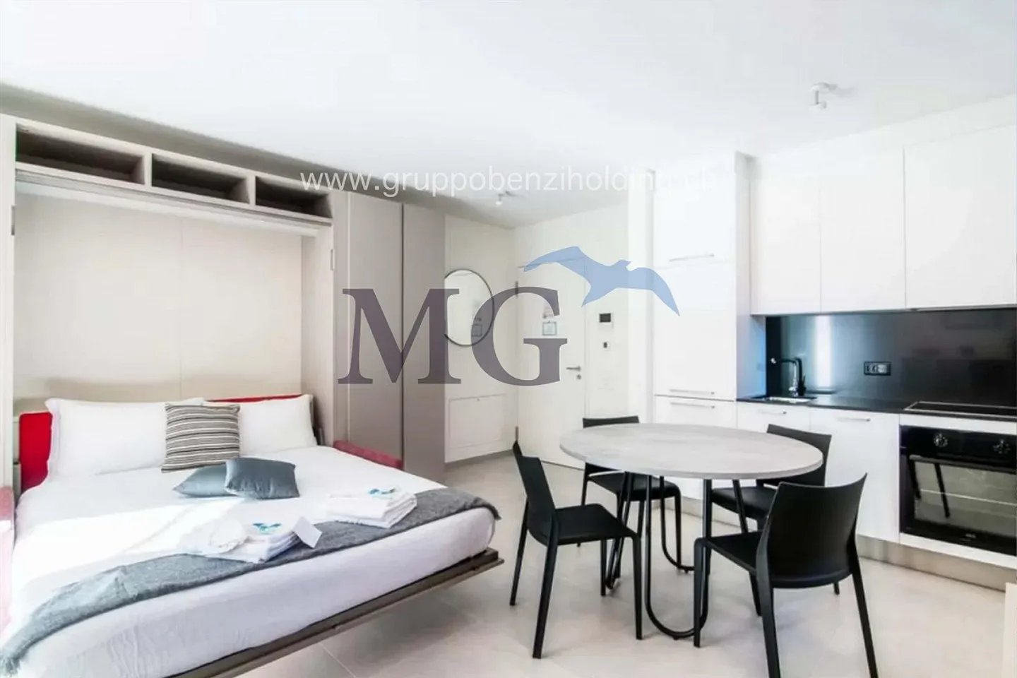 Furnished new construction apartment with private garden - Photo 18 of 20