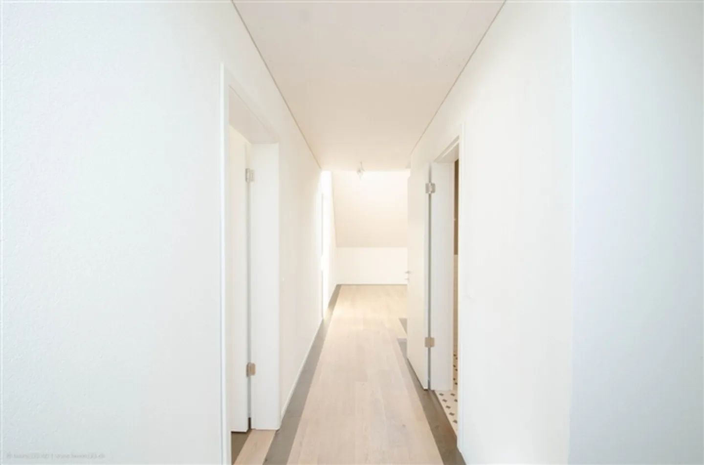 «Altbau Charme trifft auf mondernes Wohnen in Luzern» - Foto 9 von 13