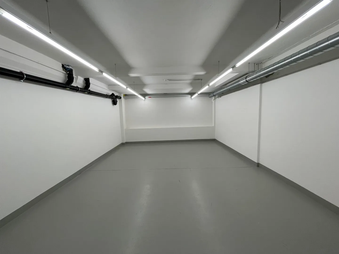 Salle de stockage dans un emplacement privilégié, directement au Rennweg - Photo 3 sur 3