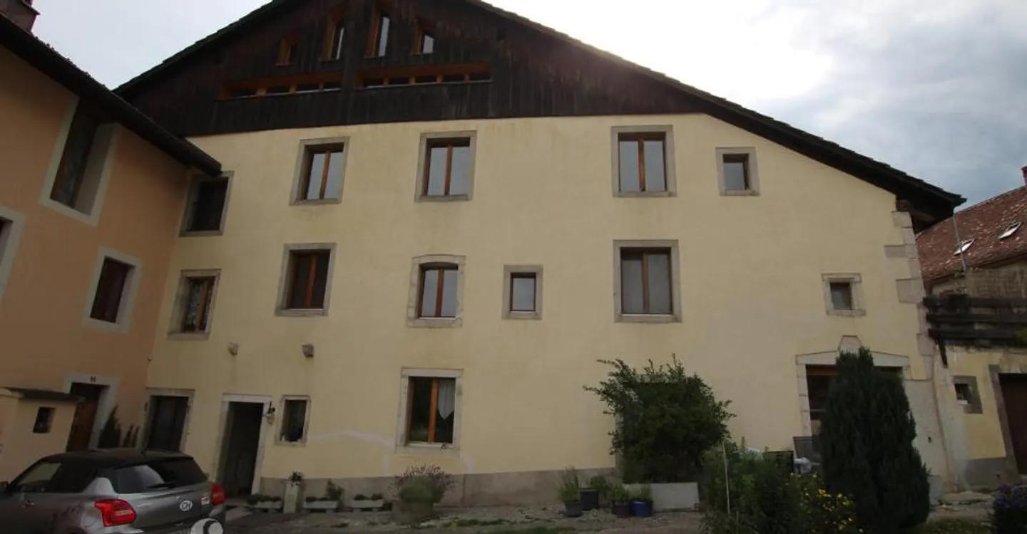 Charmante Wohnung in Nods - Foto 1 von 5
