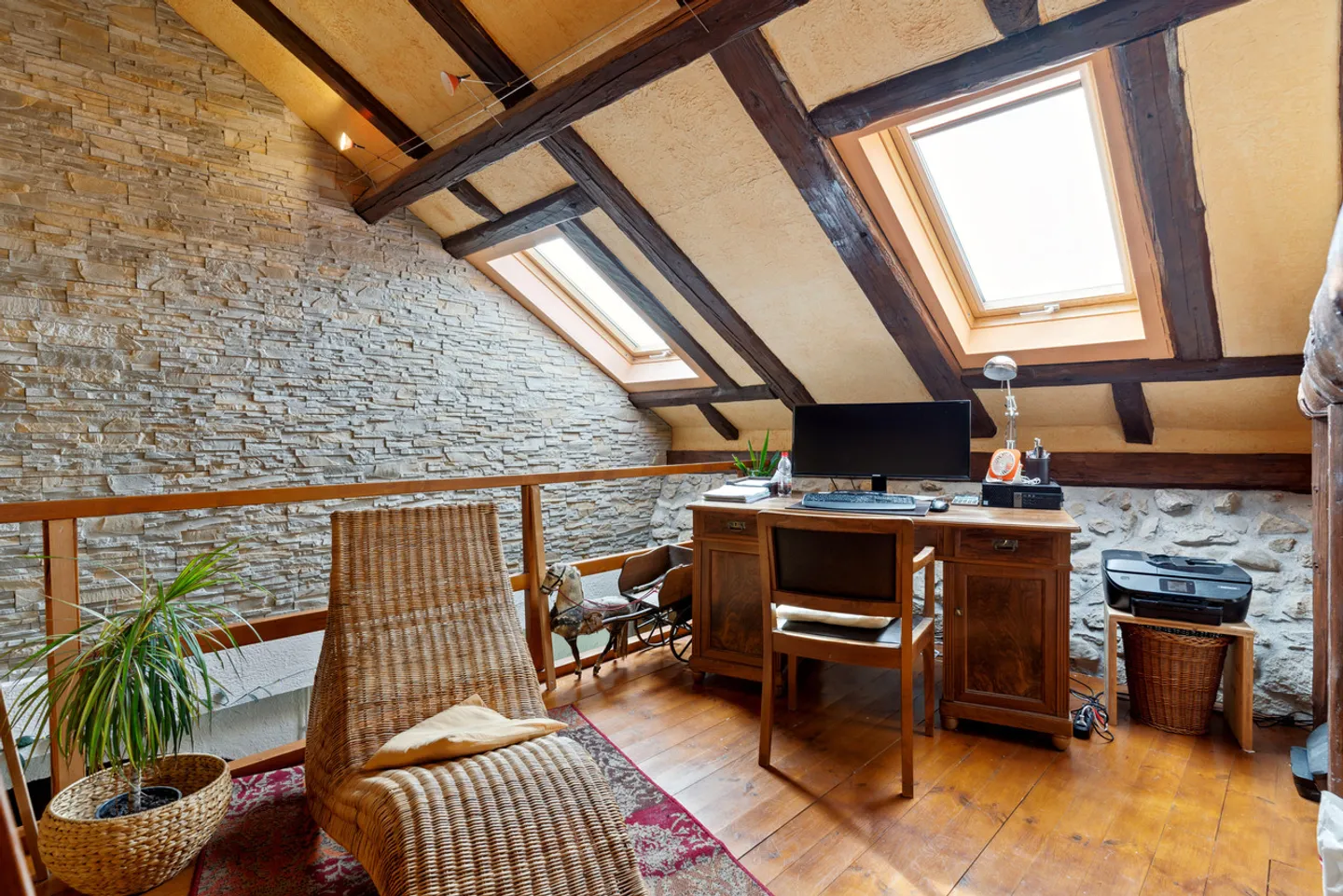 Authentic Neuchâtel Farm on the Edge of Fields - Photo 4 of 13