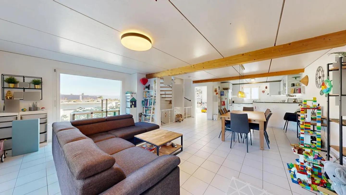 Geräumiges Familien-Doppeleinfamilienhaus - Foto 4 von 21