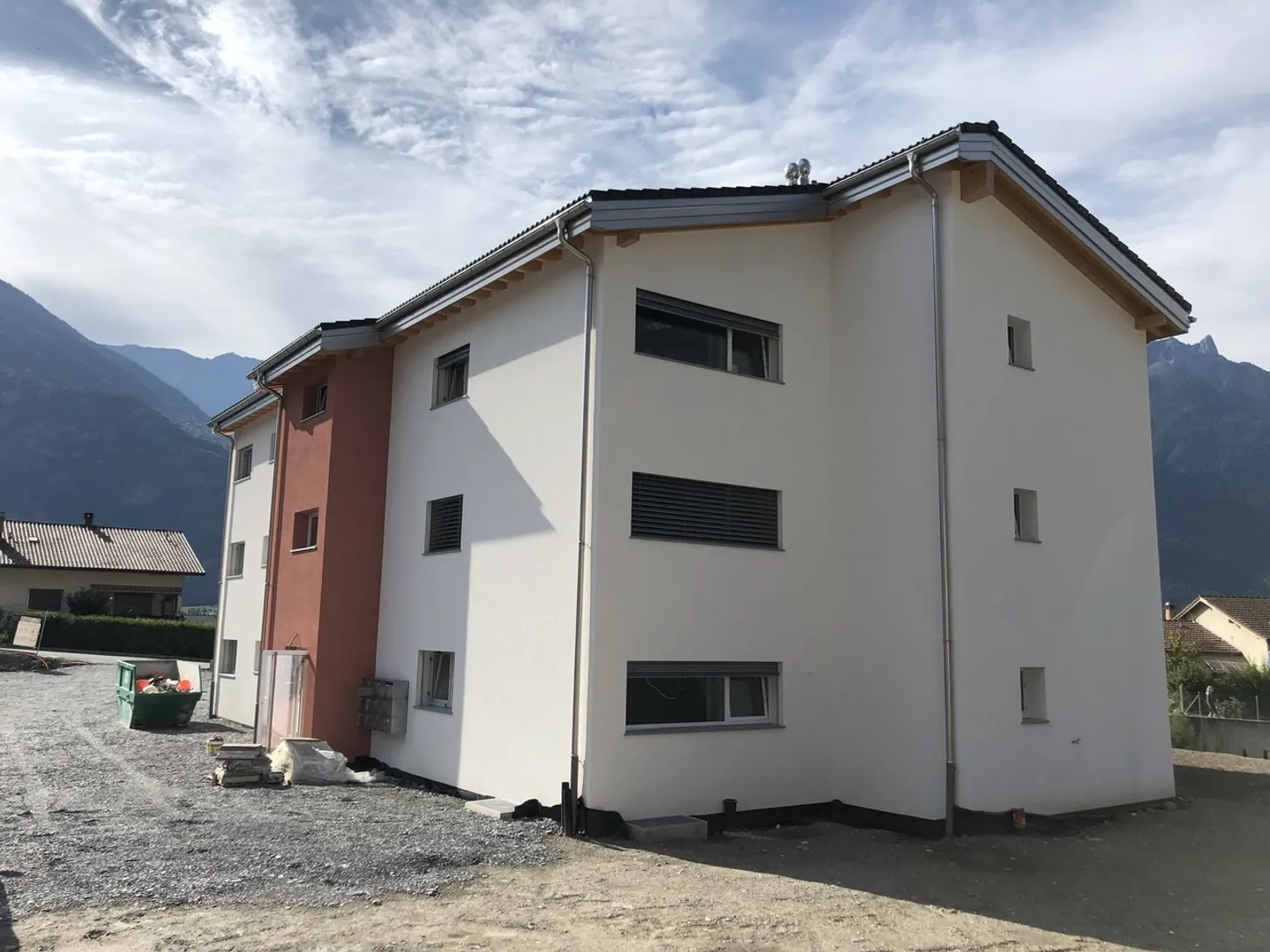 Leytron, recent studio of 33 m2, in the center of the village - Photo 5 of 6