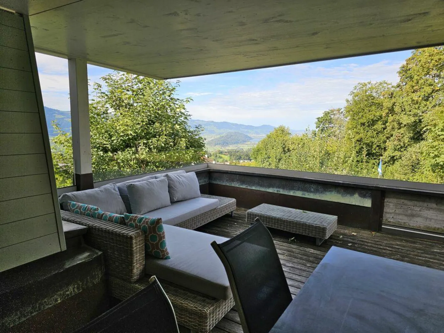 Casa indipendente con vista impareggiabile sul lago e sulle montagne - Foto 8 di 18