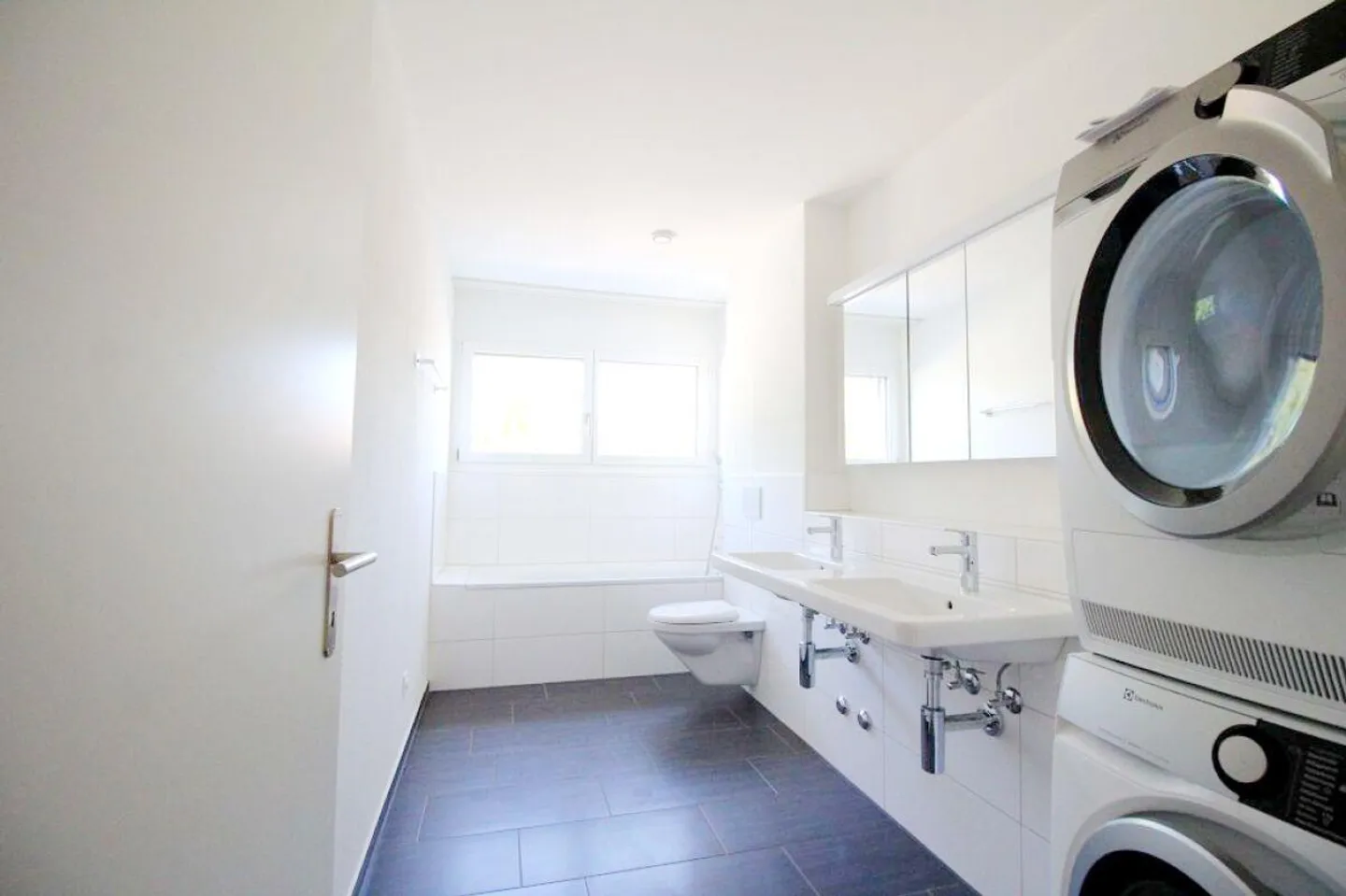 Appartement moderne au Breite - Photo 7 sur 13