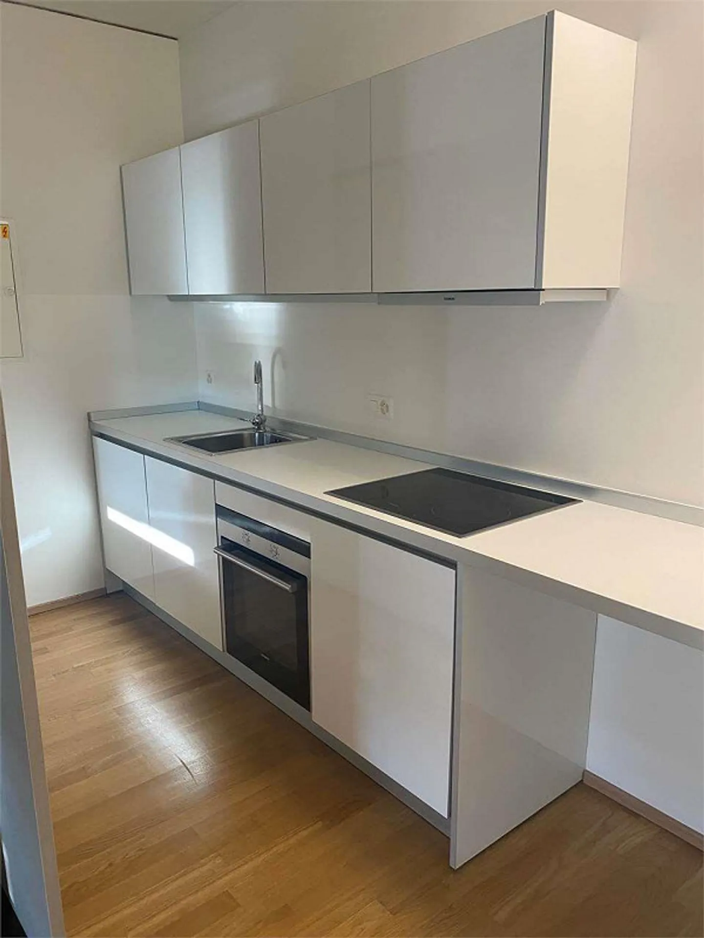 2702_Moderni monolocali nel cuore di Lugano, Confort e praticità - Foto 3 di 4