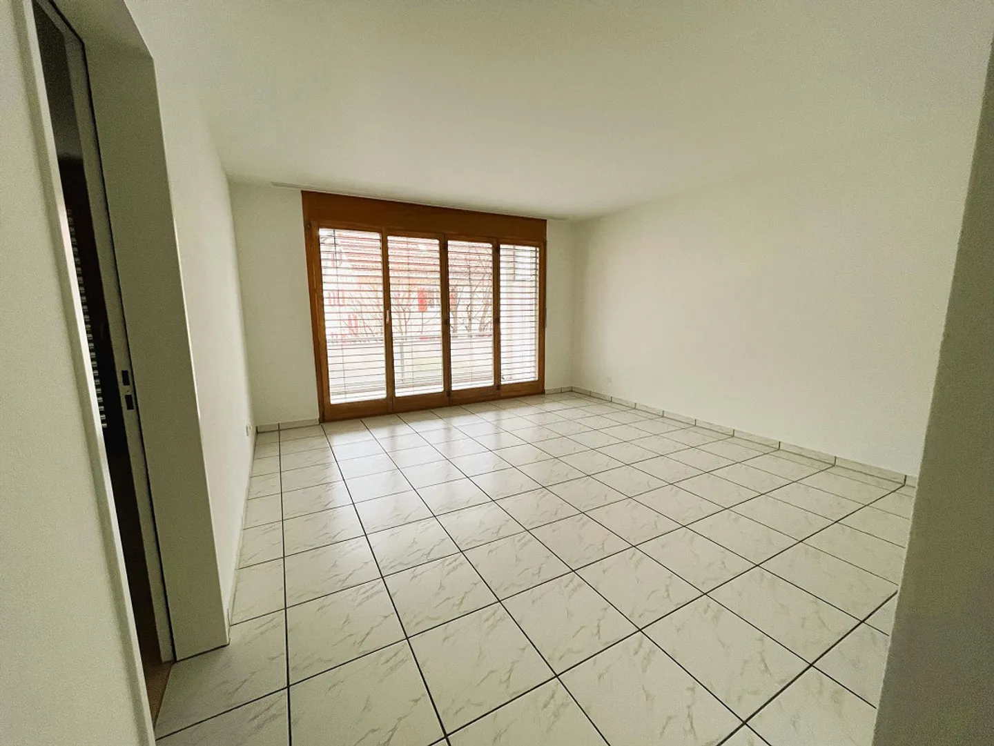 Appartamento 2.5 stanze in affitto - Foto 3 di 8