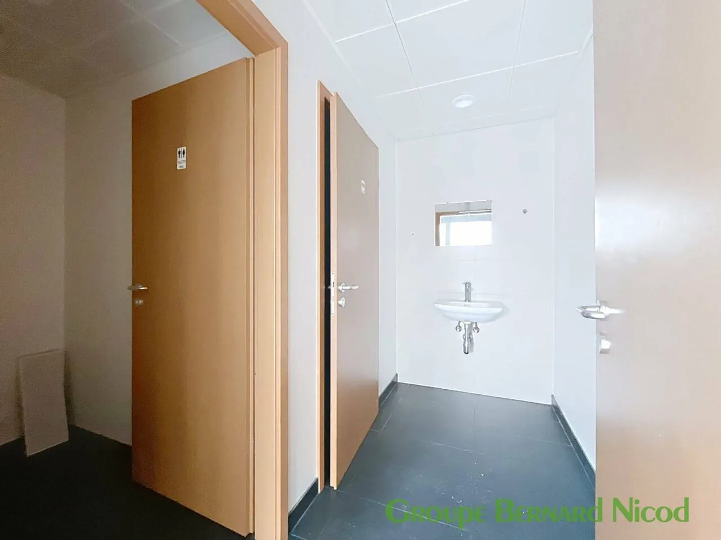 Spazio commerciale di 159 m2 al piano terra - Simplon 21 - Foto 3 di 3