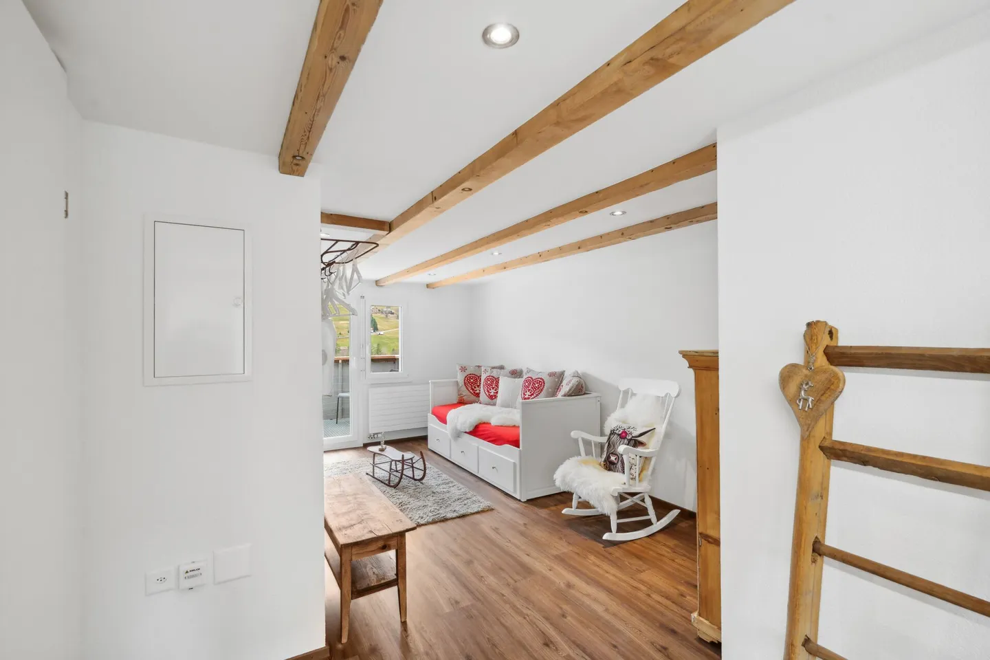 Furnished Alpine Chic Apartment - Photo 3 of 12