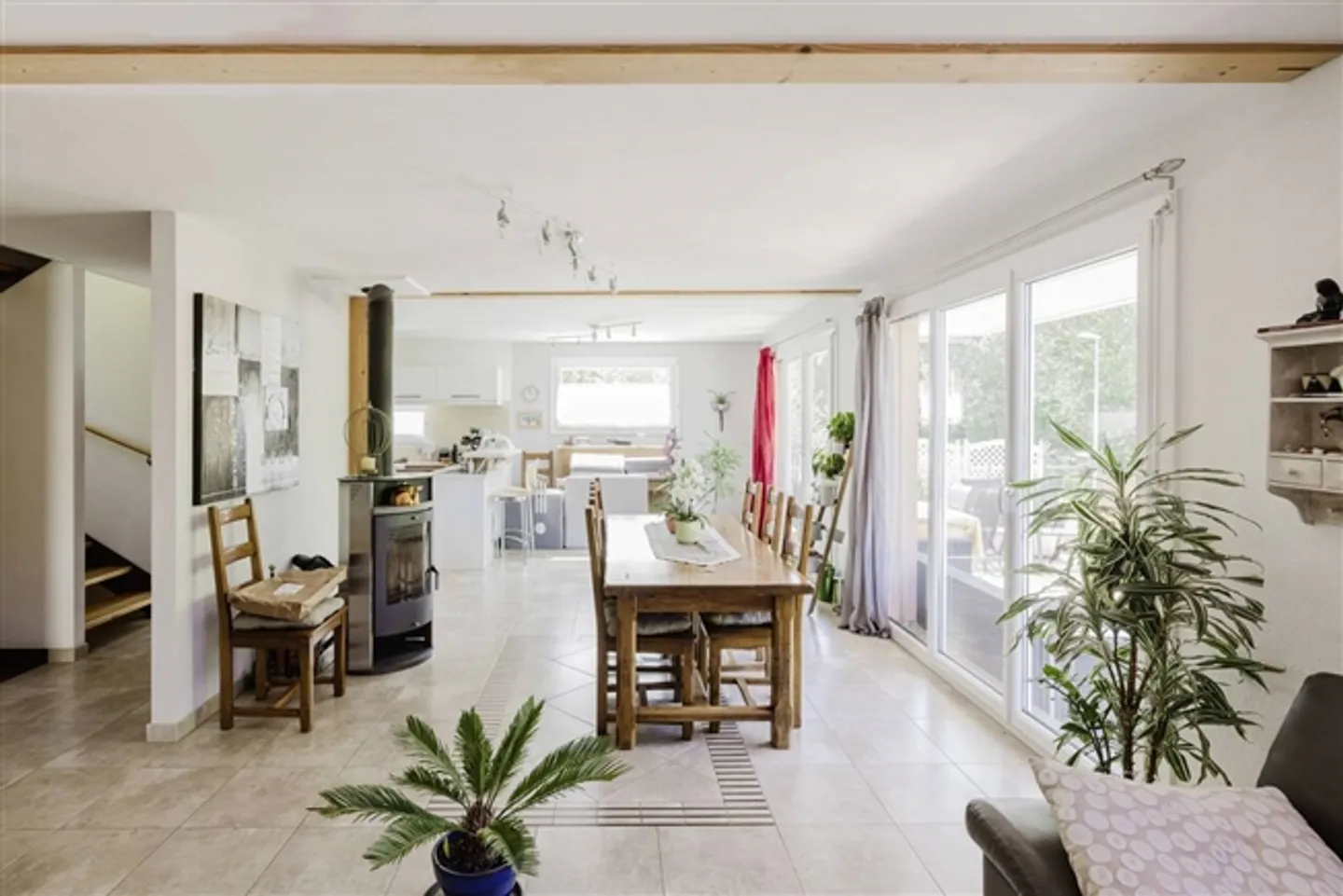 A proximité du centre-ville, dans un cadre nature - Photo 2 sur 14