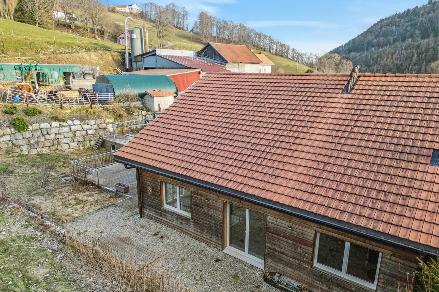 Confort en duplex et rendement au rez : maison à Ste-Croix - Photo 12 sur 14