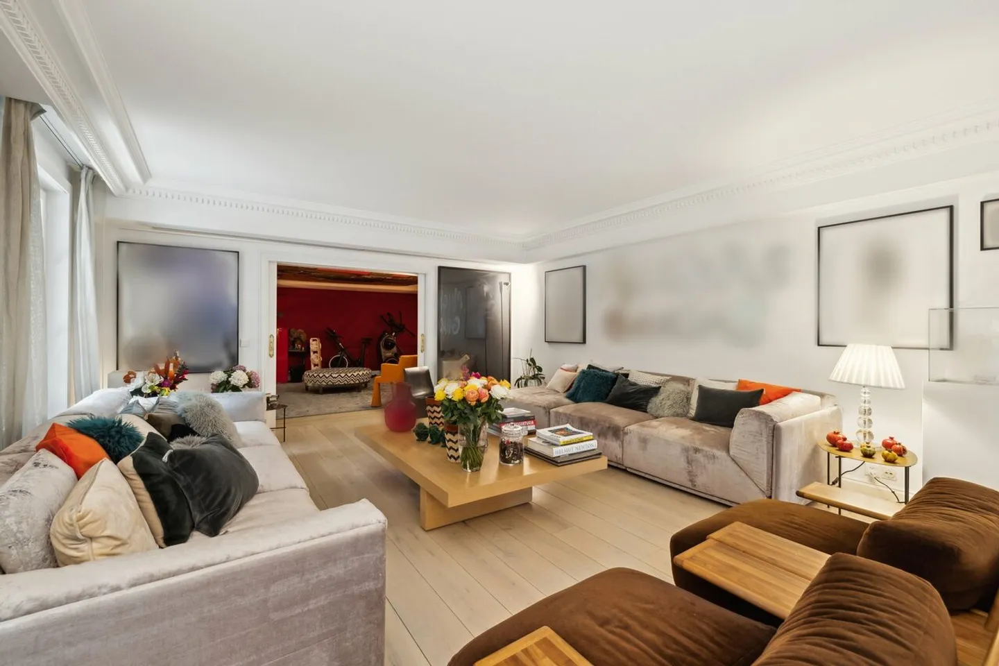 Superbe appartement entièrement rénové face au lac - Photo 2 sur 7