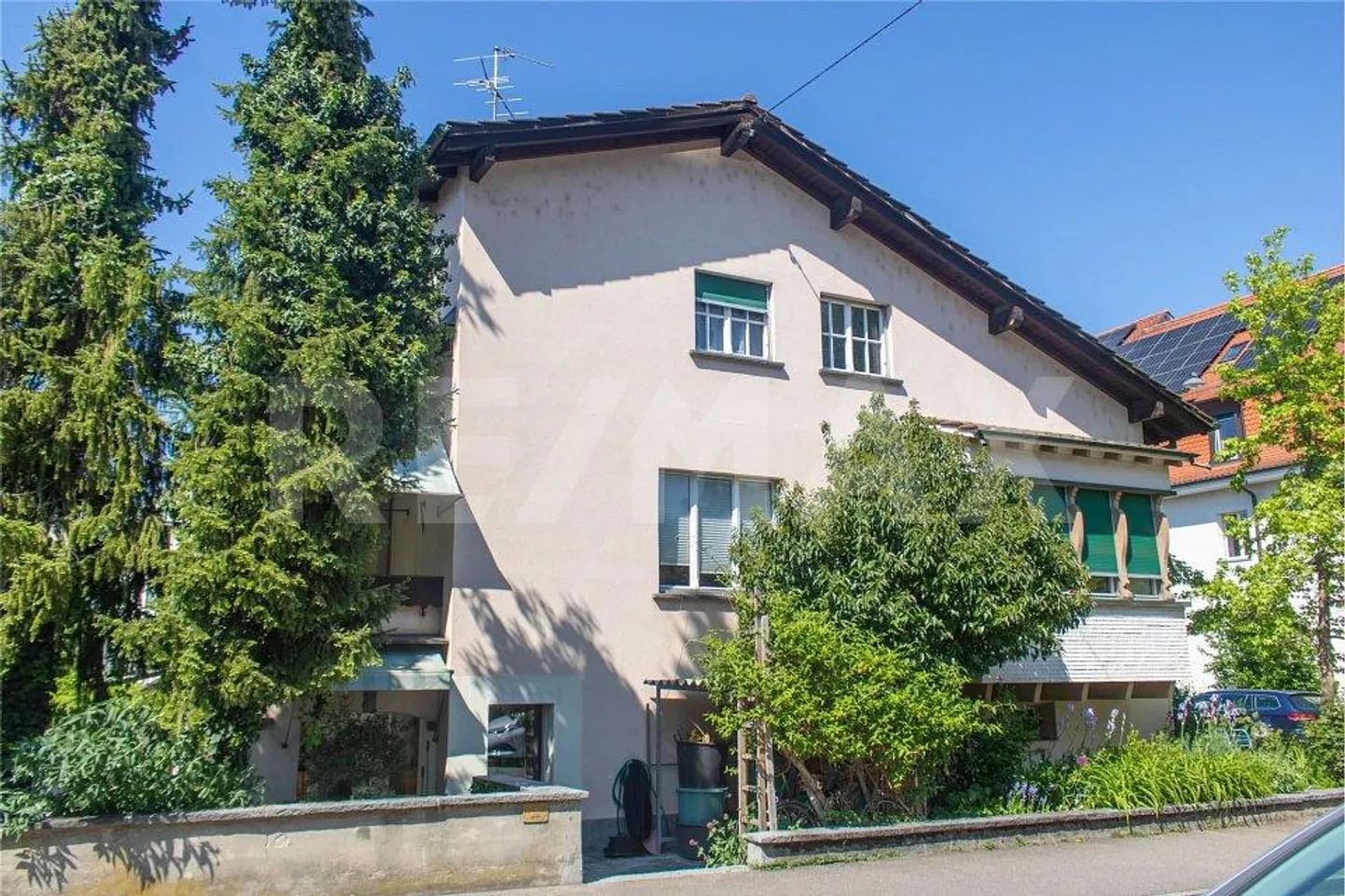 7-Room Corner Single-Family House in the Neubad Quarter - Photo 3 of 13