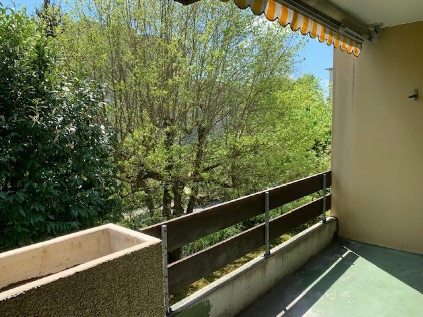 Appartamento 4,5 locali al 2° piano, orientamento in 3 direzioni - Foto 3 di 10