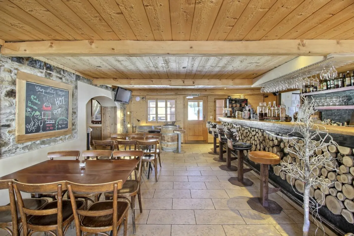Charmantes Chalet Restaurant - Foto 13 von 13