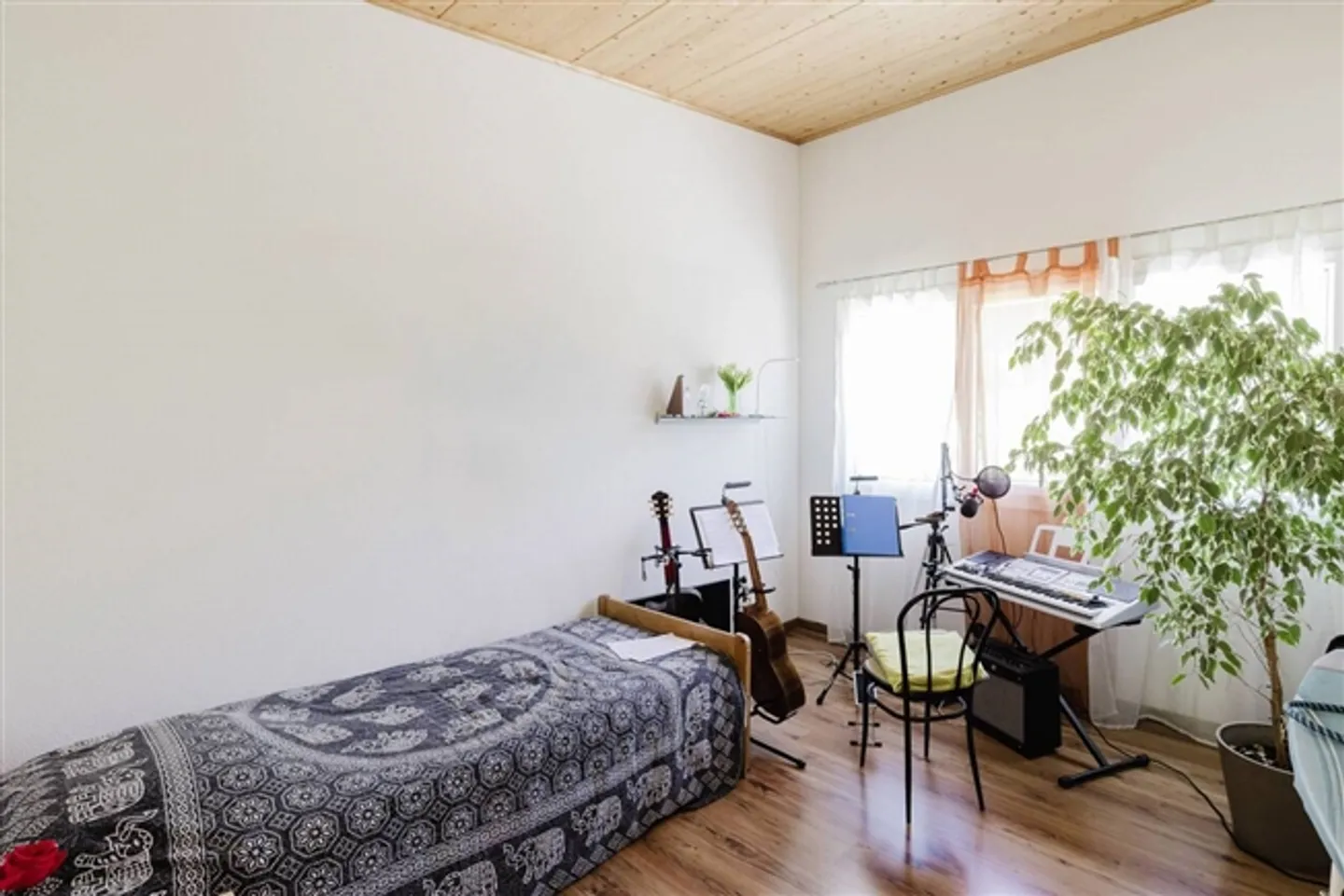 A proximité du centre-ville, dans un cadre nature - Photo 8 sur 14