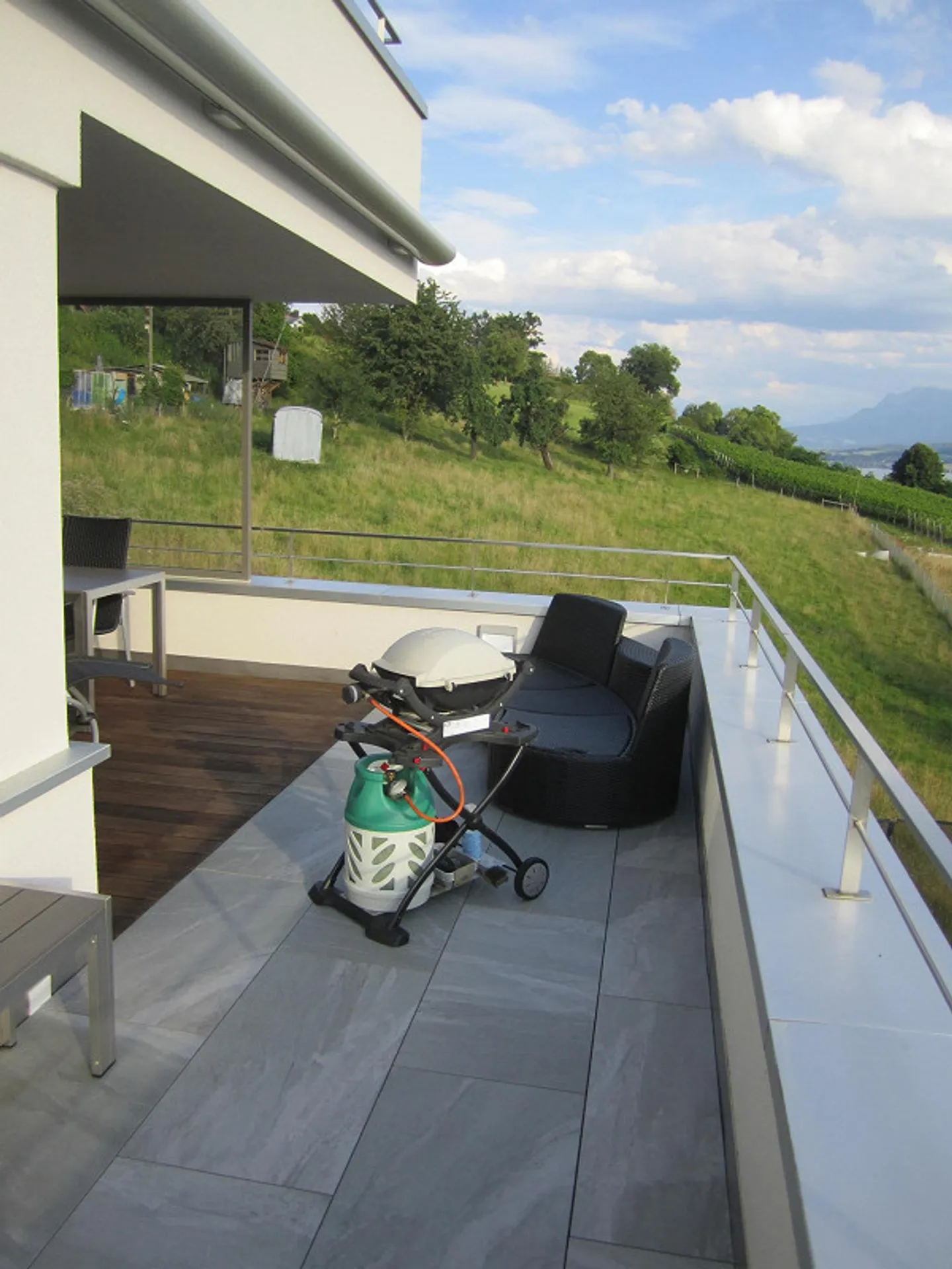 Experience Magical Sunsets at Lake Sempach - Photo 4 of 12