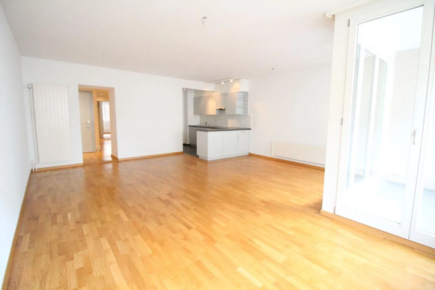 Charmante Wohnung in Neunkirch - Foto 2 von 11