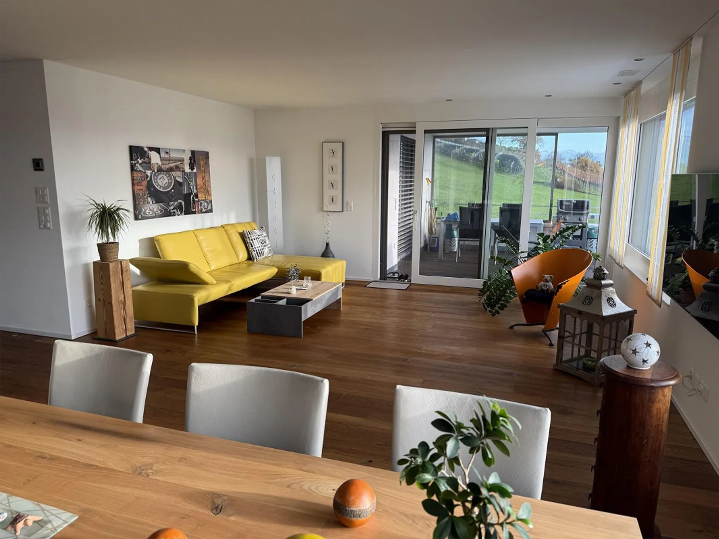 Experience Magical Sunsets at Lake Sempach - Photo 5 of 12