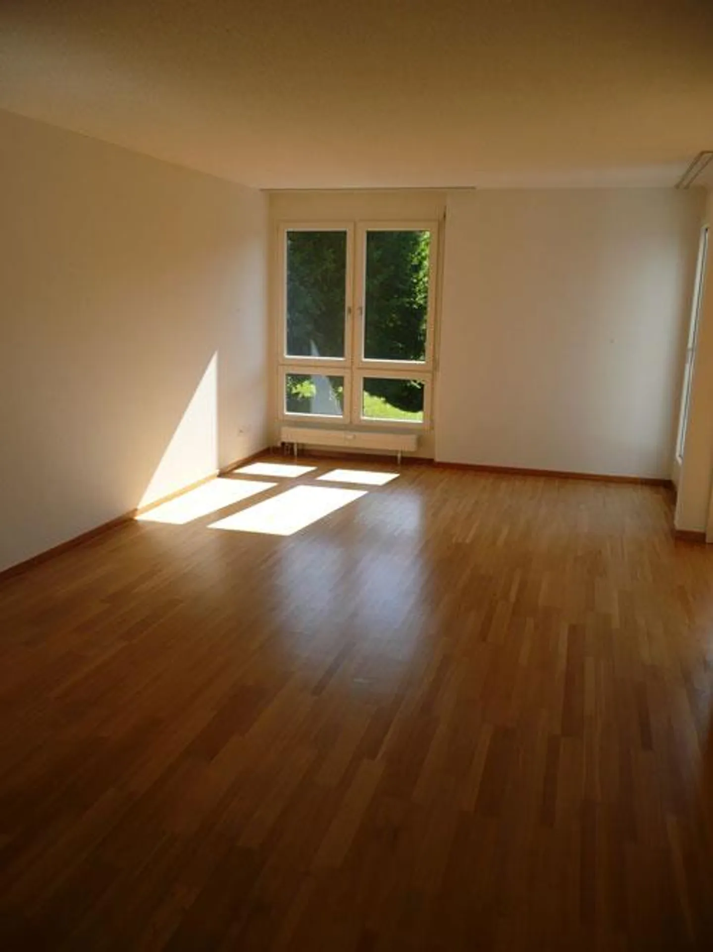 Apartment for rent - Photo 8 of 10