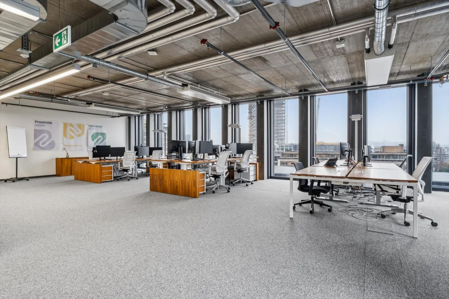 Ufficio di Eccellenza al 7° Piano a Pont-Rouge, Ginevra - Foto 1 di 14